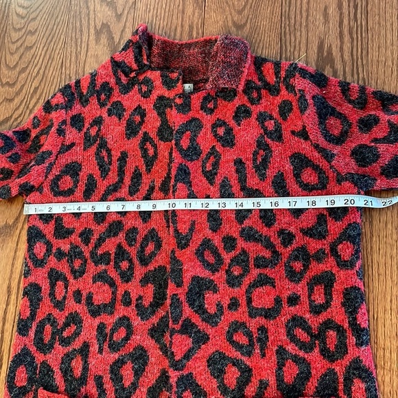 JOSEPH A cheetah red black open front collared cardigan size Oversized Small - Picture 9 of 11